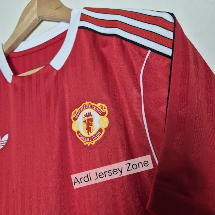 Manchester United red Terrace icon kit Player edition - Image 2