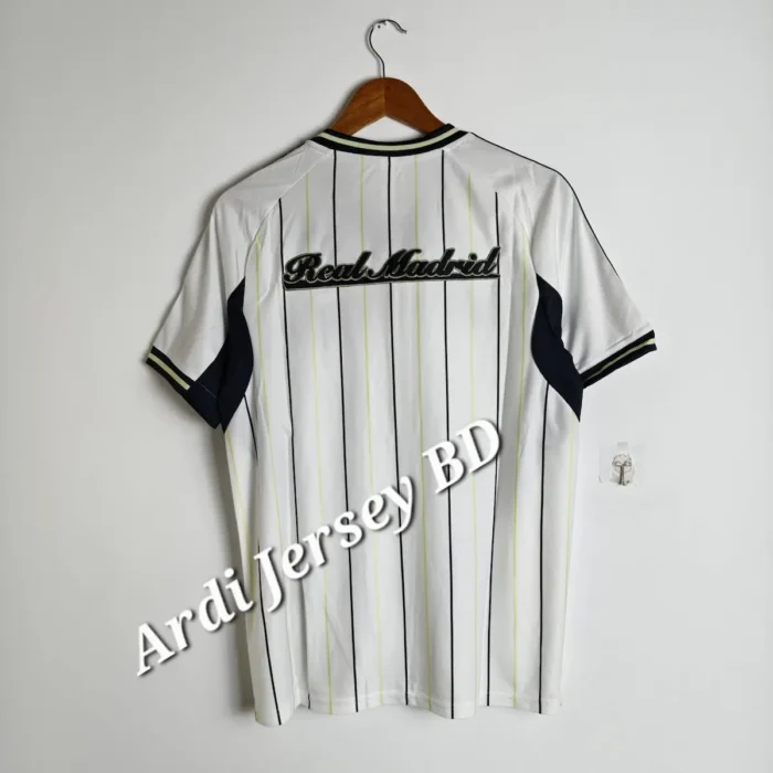 Real Madrid US pack Travel shirt - Image 2