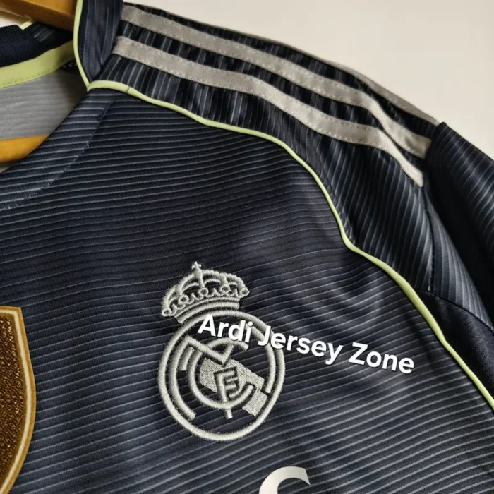 Real Madrid 2025 - 26 away kit Fan edition - Image 3