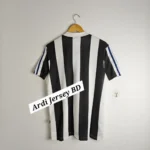 New Castle 1996-97 home kit Retro - Image 2