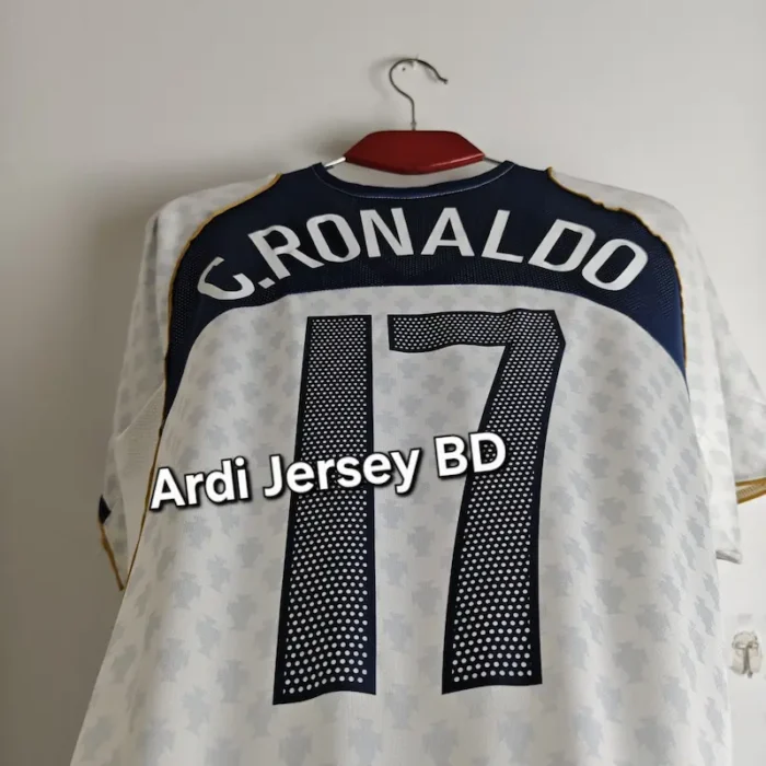 Portugal 2004 away kit retro - Image 3