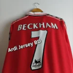 Manchsester United 1998 home kit full sleeve retro - Image 3
