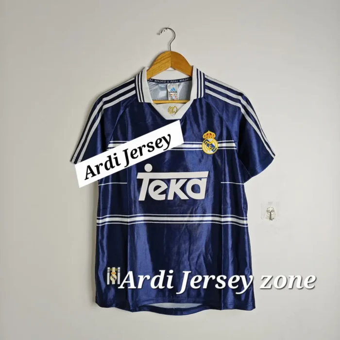 Real madrid 1998 3rd kit retro - Image 1