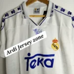 Real Madrid  96/97 home kit retro - Image 3