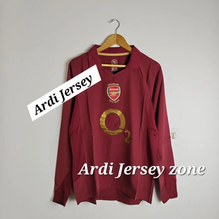 Arsenal 2005/06 home kit Full sleeve retro - Image 1