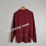 Arsenal 2005/06 home kit Full sleeve retro - Image 2