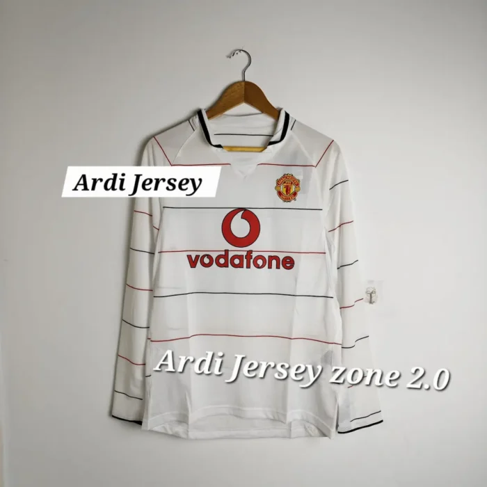 Manchester United  2003 - 05 3rd kit full sleeve retro - Image 1