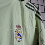Real madrid windbreakeer waterproof - Image 5