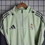 Real madrid windbreakeer waterproof - Image 4