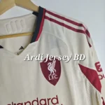 Real Madrid 2025 - 26 away kit player edition full sleeve - Image 4