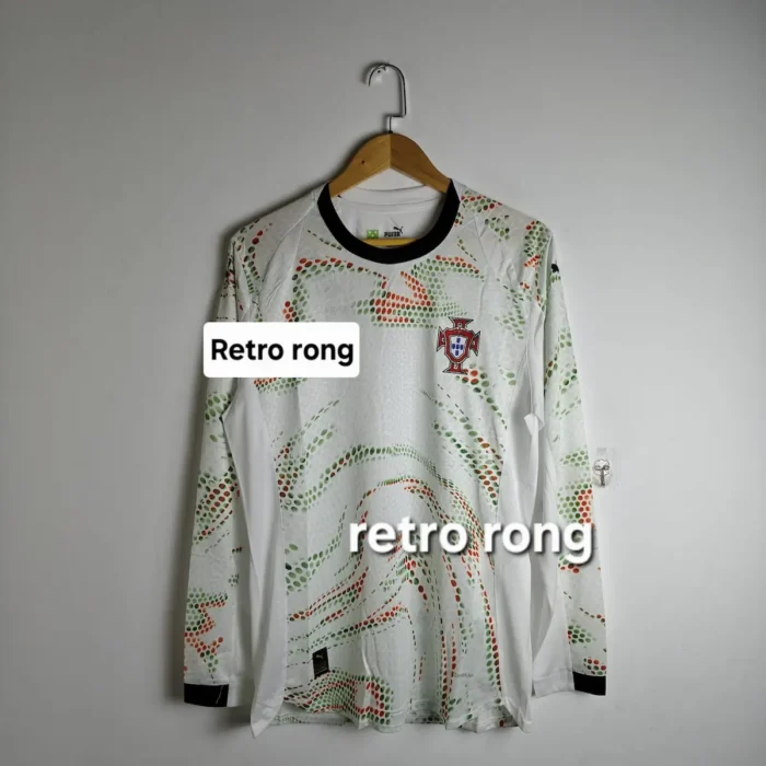 Portugal 2025 - 26 away kit player edition Full sleeve - Image 1