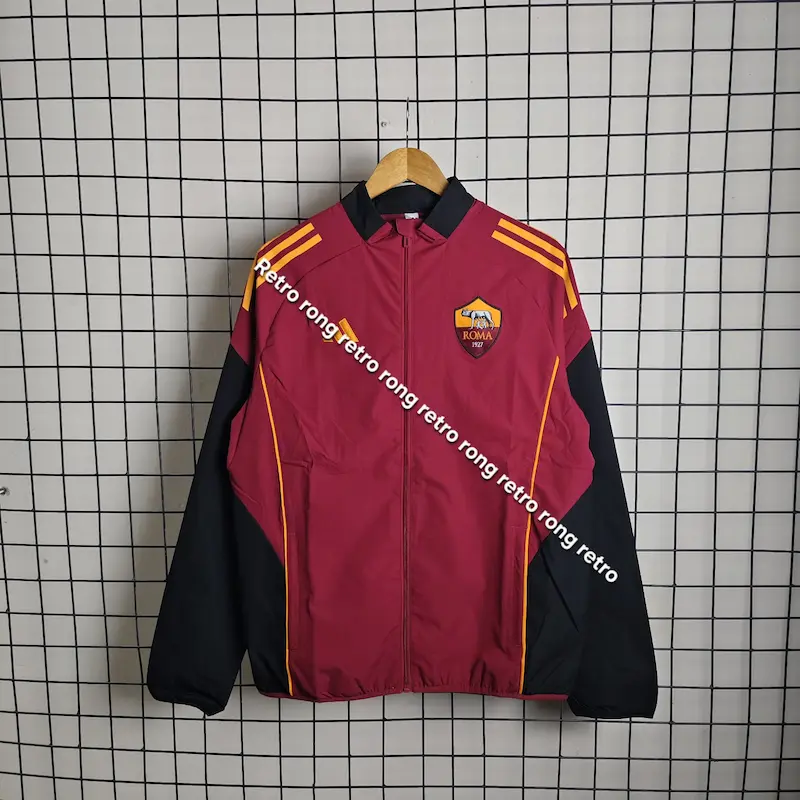 WhatsApp Image 2025-11-30 at 16.37.02_3702a0b8 Roma winbbreaker - Image 1